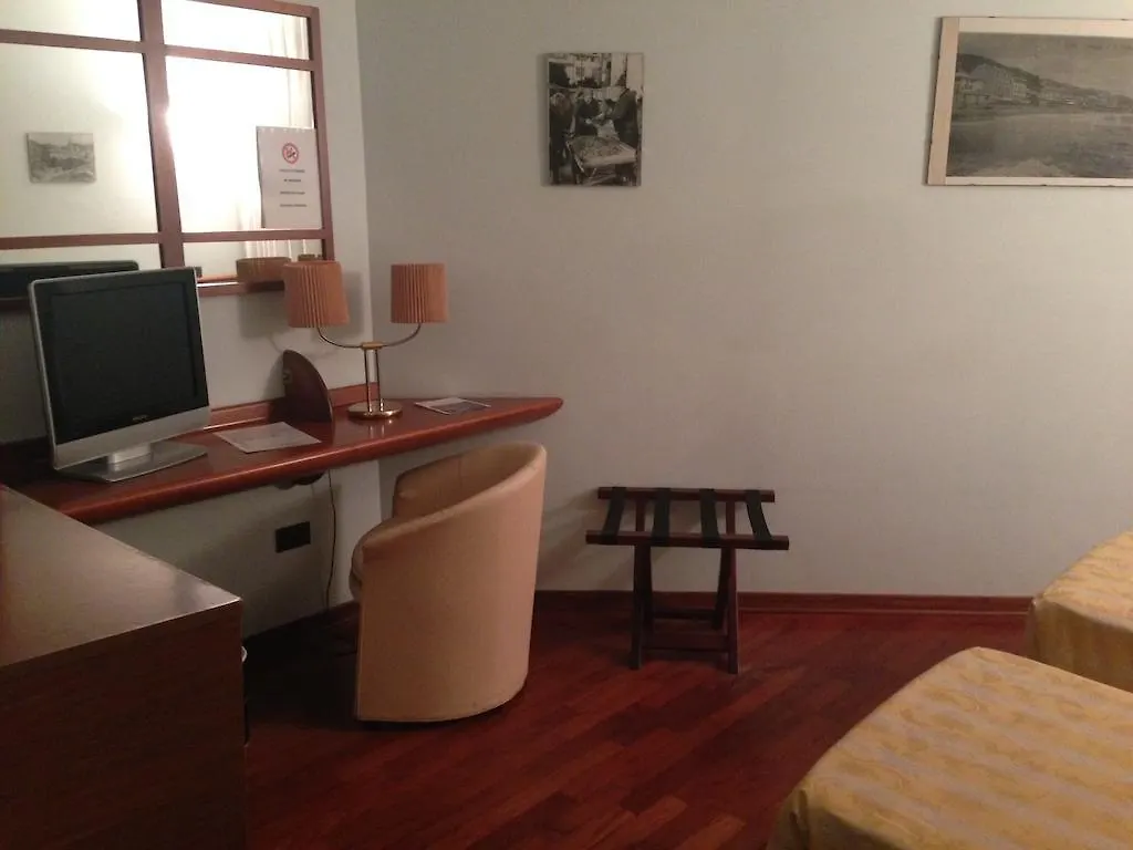 Hotel Sirenella Mele