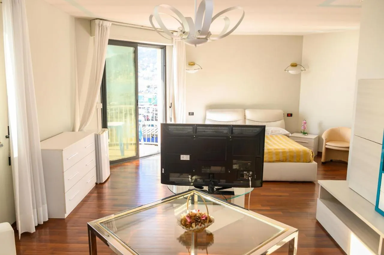 Hotel Sirenella Mele