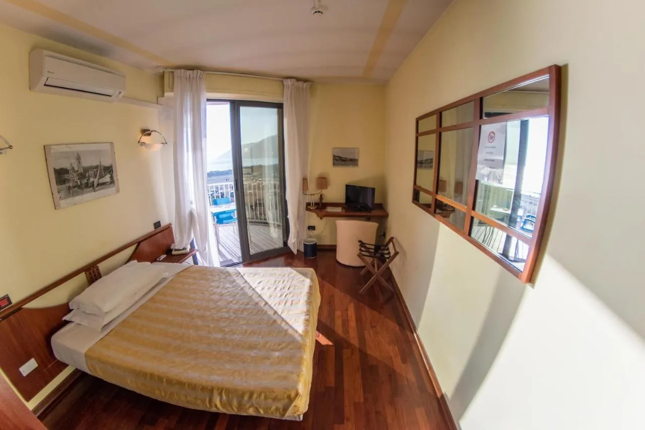 Hotel Sirenella Mele
