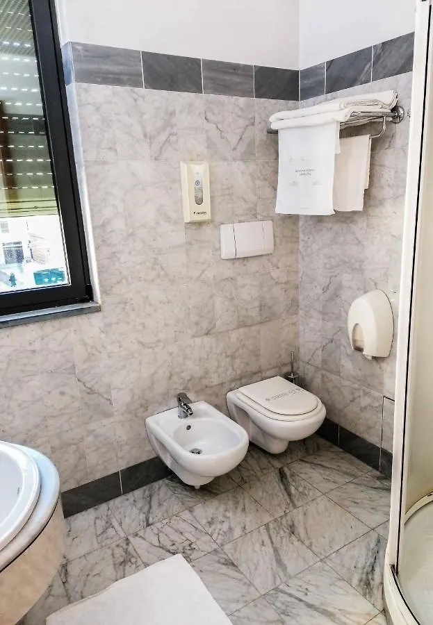 Hotel Sirenella Mele