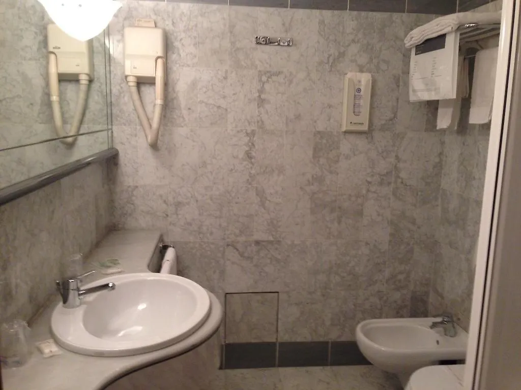 Hotel Sirenella Mele