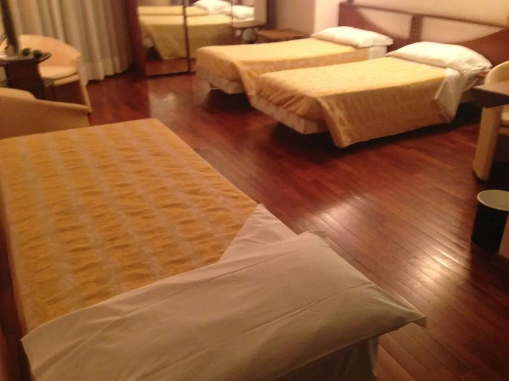 Hotel Sirenella Mele