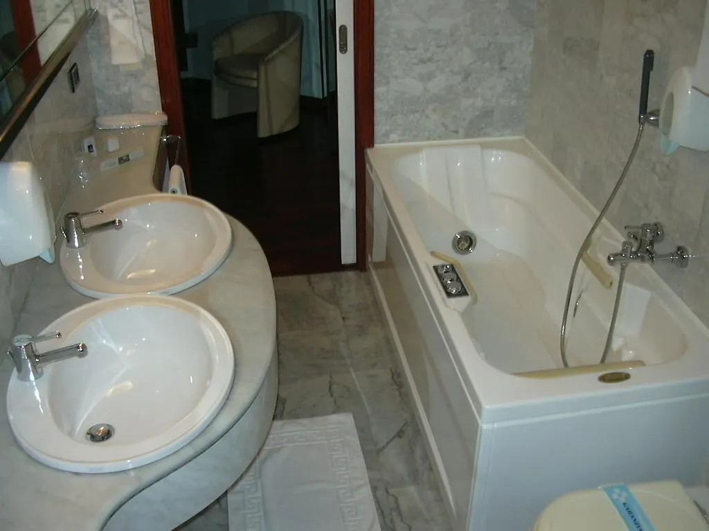Hotel Sirenella Mele 3*,  Italy